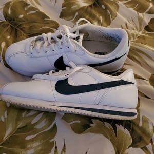 Nike men shoes sz 10
